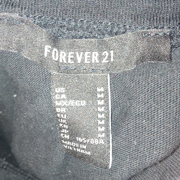 Forever 21 Cropped Top - Picture 2 of 3
